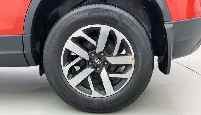 2021 Tata Harrier XZA PLUS 2.0L DUAL TONE, Diesel, Automatic, 22,947 km, Left Rear Wheel