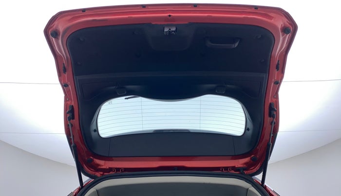 2021 Tata Harrier XZA PLUS 2.0L DUAL TONE, Diesel, Automatic, 22,947 km, Boot Door Open