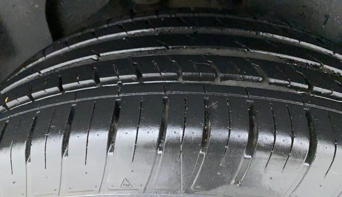 2021 Tata Harrier XZA PLUS 2.0L DUAL TONE, Diesel, Automatic, 22,947 km, Left Rear Tyre Tread