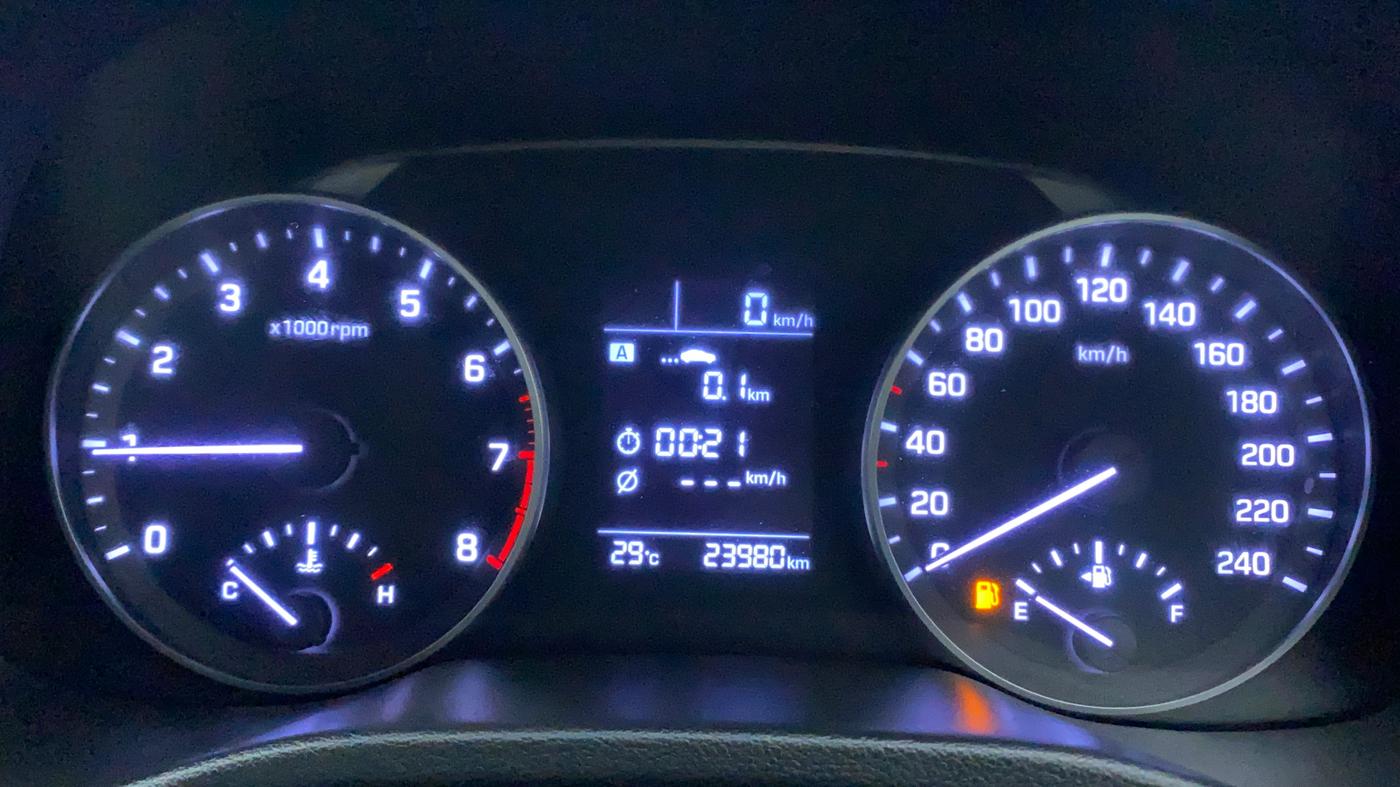 2017 Hyundai New Elantra 2.0 SX MT PETROL, Petrol, Manual, 24,018 km, Odometer Image