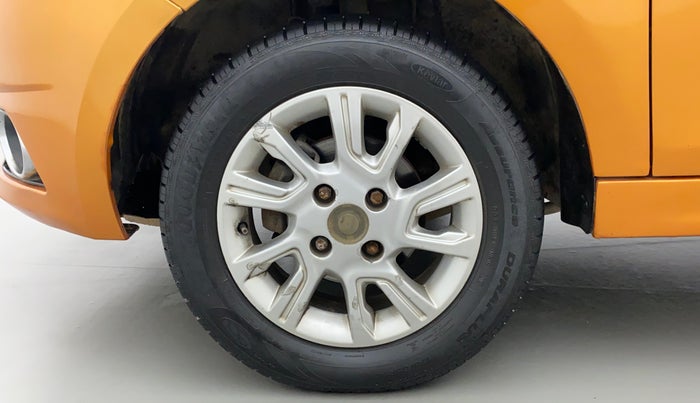2017 Tata Tiago XZ PETROL, Petrol, Manual, 60,828 km, Left Front Wheel