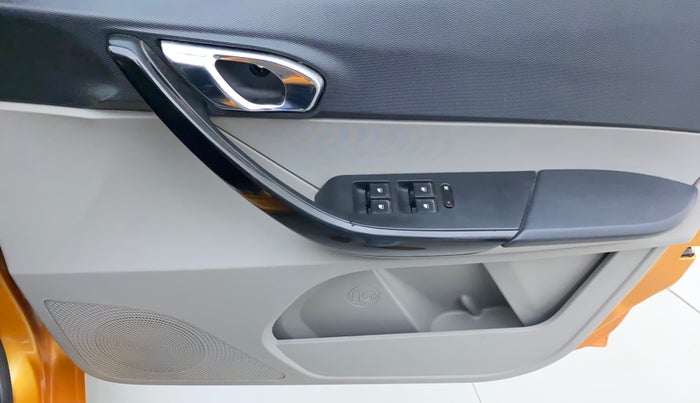 2017 Tata Tiago XZ PETROL, Petrol, Manual, 60,828 km, Driver Side Door Panels Control