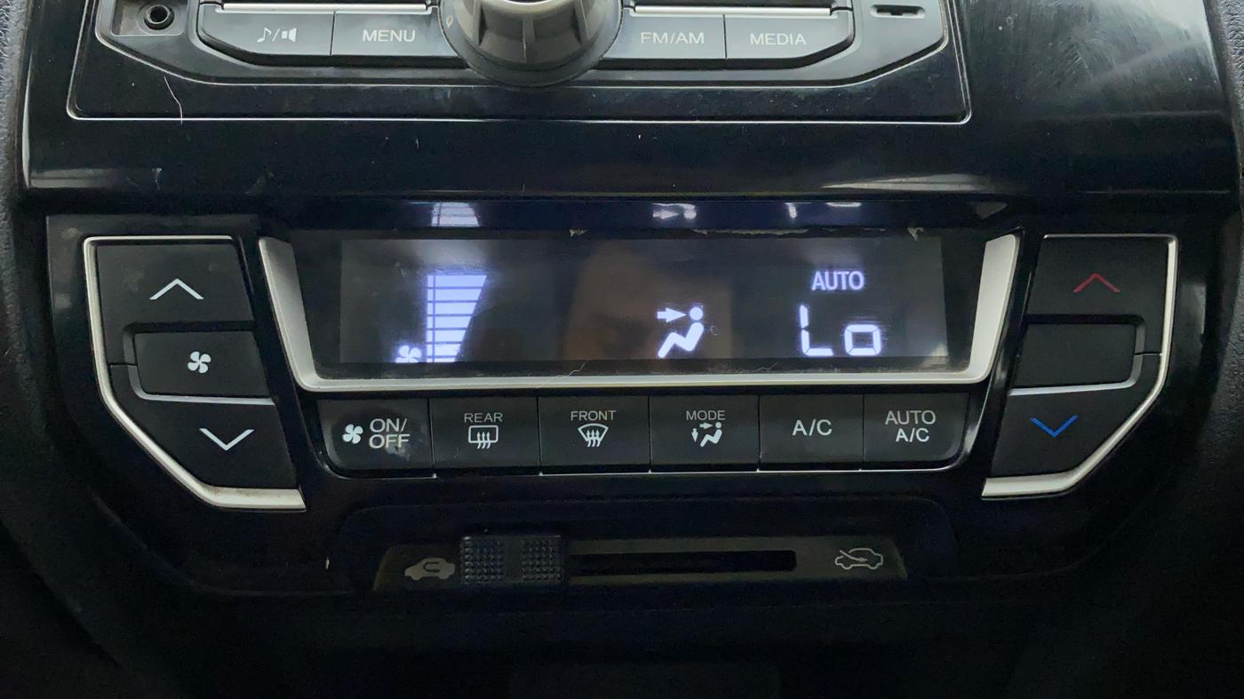 2016 Honda BR-V 1.5 i-VTEC S, Petrol, Manual, 76,874 km, Automatic Climate Control