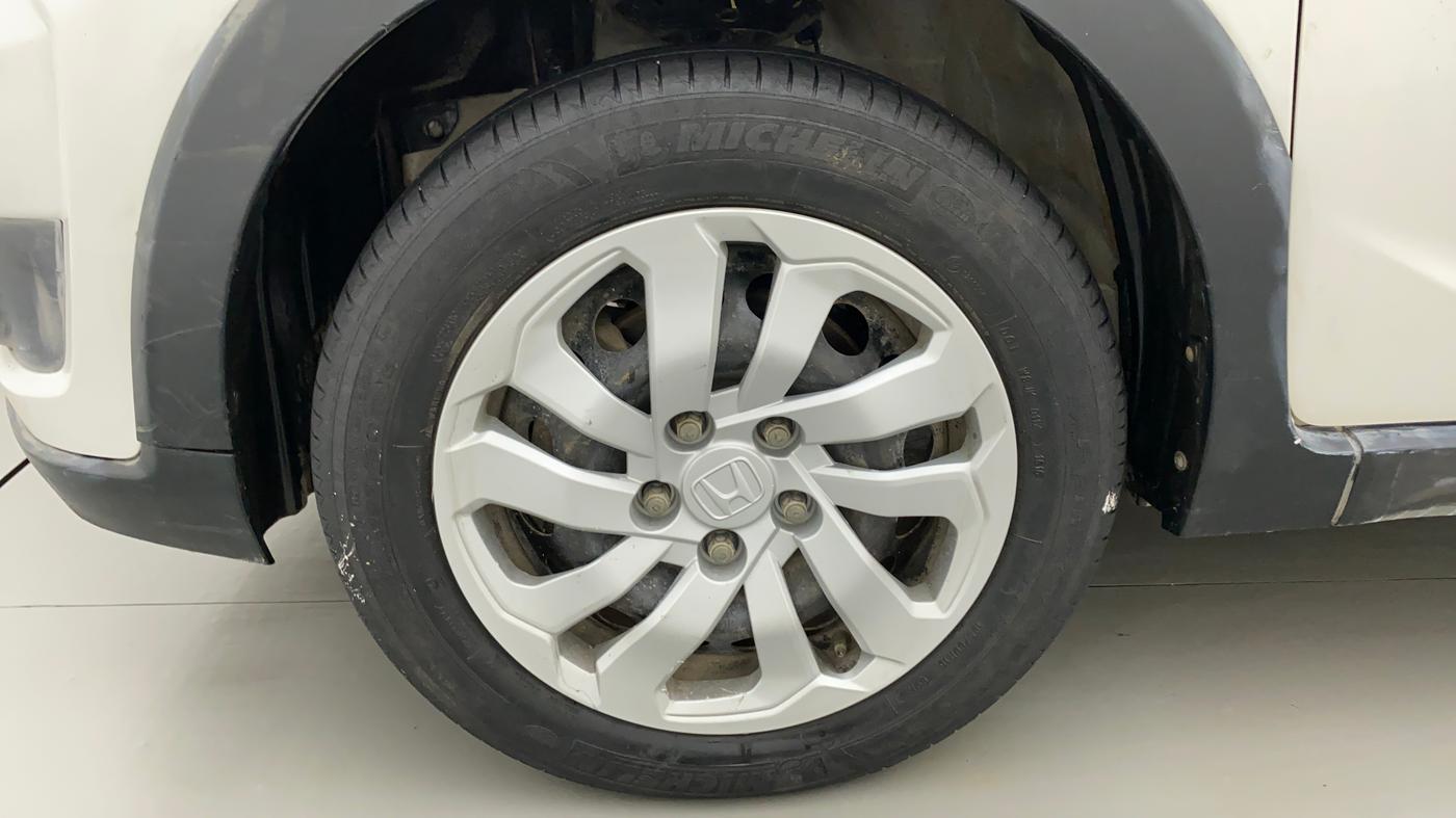 2016 Honda BR-V 1.5 i-VTEC S, Petrol, Manual, 76,874 km, Left Front Wheel