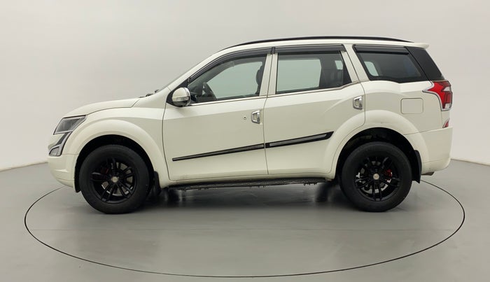 2019 Mahindra XUV500 W3, Diesel, Manual, 36,170 km, Left Side