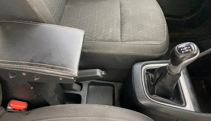 2023 Tata PUNCH CREATIVE  MT, Petrol, Manual, 42,179 km, Gear Lever