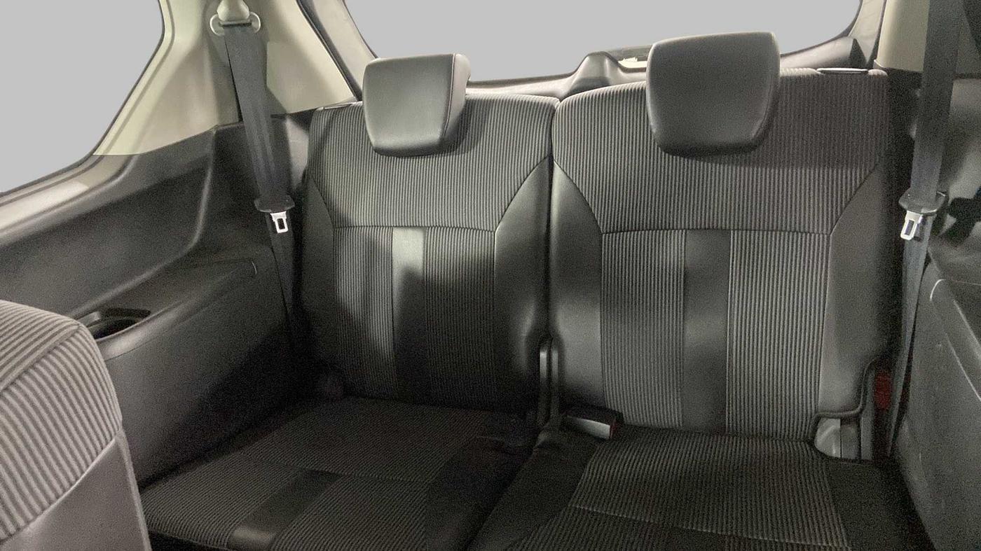 2021 Maruti XL6 ZETA MT, CNG, Manual, 22,160 km, Third Seat Row ( optional )