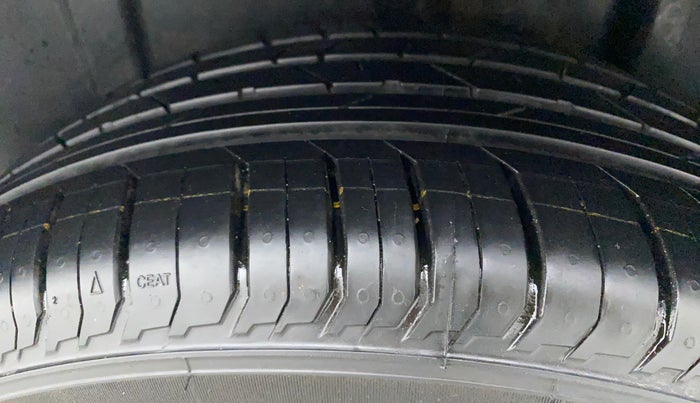 2022 Skoda SLAVIA STYLE 1.0L TSI AT, Petrol, Automatic, 2,125 km, Left Rear Tyre Tread