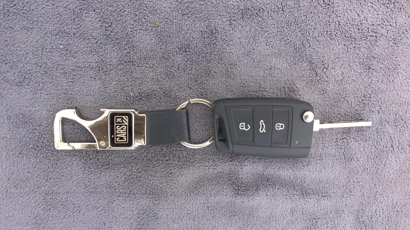 2022 Skoda SLAVIA STYLE 1.0L TSI AT, Petrol, Automatic, 2,125 km, Key Close Up