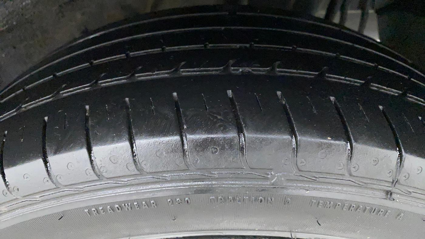 2021 Tata NEXON XM SUNROOF DIESEL, Diesel, Manual, 59,418 km, Left Rear Tyre Tread