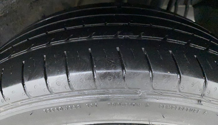 2021 Tata NEXON XM SUNROOF DIESEL, Diesel, Manual, 59,418 km, Left Rear Tyre Tread