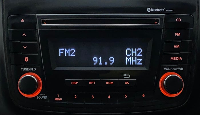 2019 Maruti Swift VXI, Petrol, Manual, 40,512 km, Infotainment System