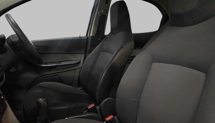 2017 Tata Tiago XT DIESEL, Diesel, Manual, 92,263 km, Right Side Front Door Cabin