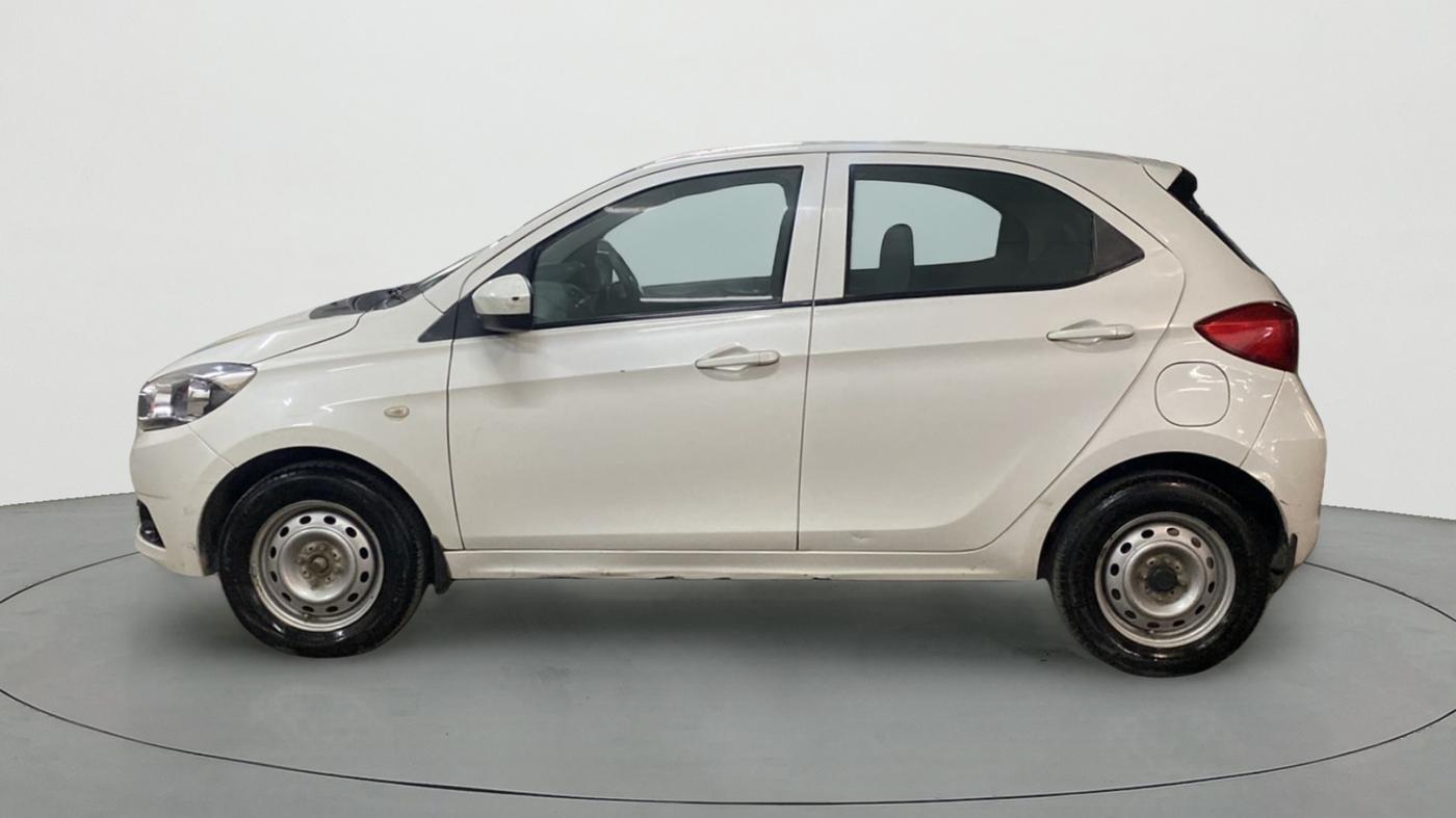 2017 Tata Tiago XT DIESEL, Diesel, Manual, 92,263 km, Left Side