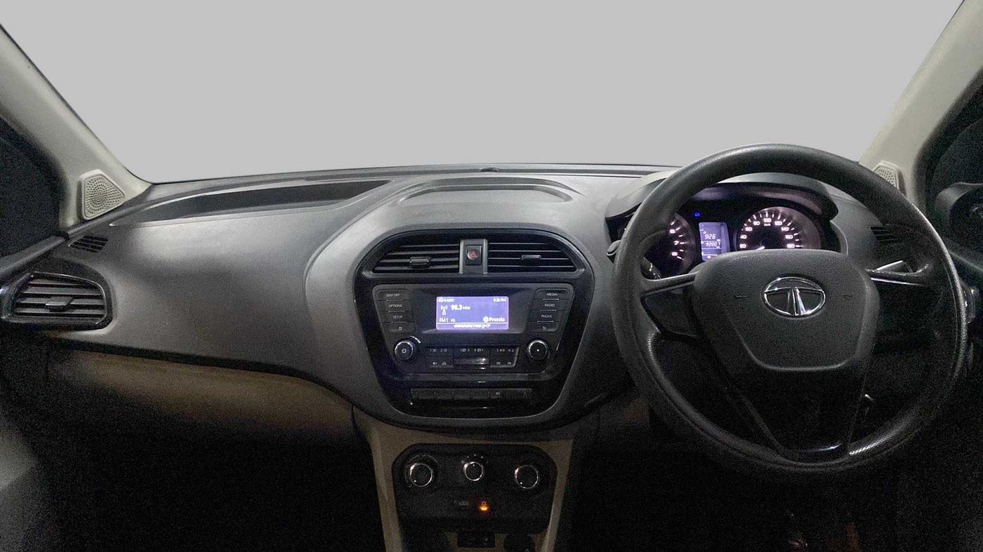 2017 Tata Tiago XT DIESEL, Diesel, Manual, 92,263 km, Dashboard
