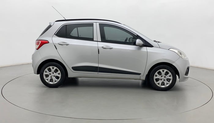 2015 Hyundai Grand i10 SPORTZ 1.2 KAPPA VTVT, Petrol, Manual, 68,443 km, Right Side View