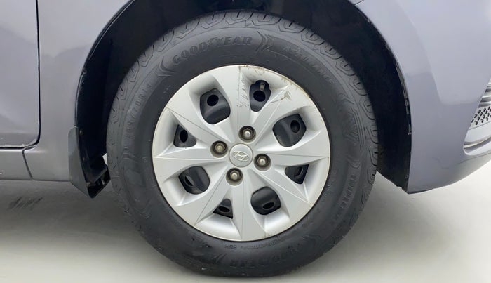 2018 Hyundai Elite i20 MAGNA EXECUTIVE 1.2, Petrol, Manual, 33,436 km, Right Front Wheel