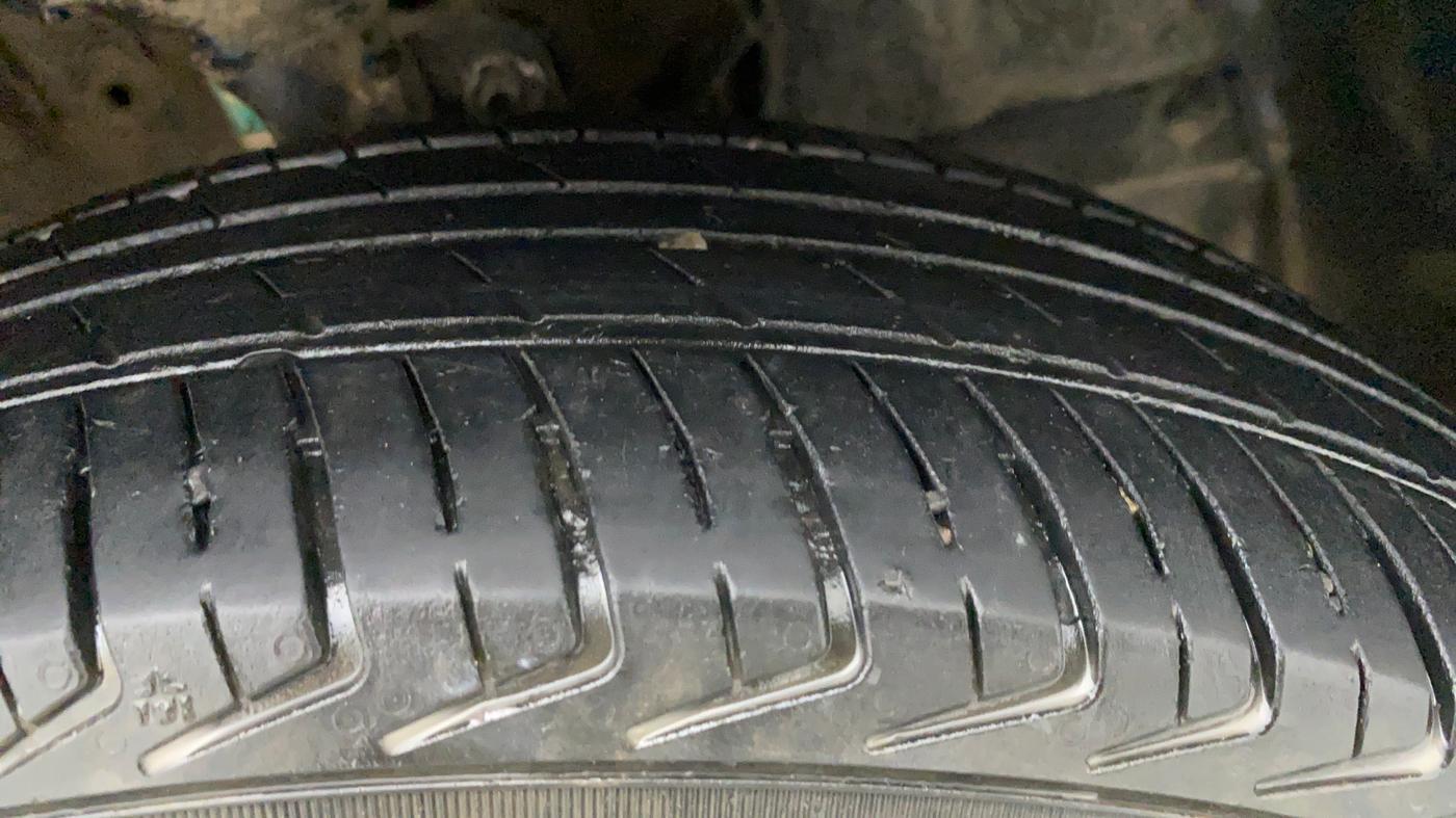 2020 Maruti New Wagon-R LXI CNG 1.0, CNG, Manual, 73,629 km, Right Front Tyre Tread