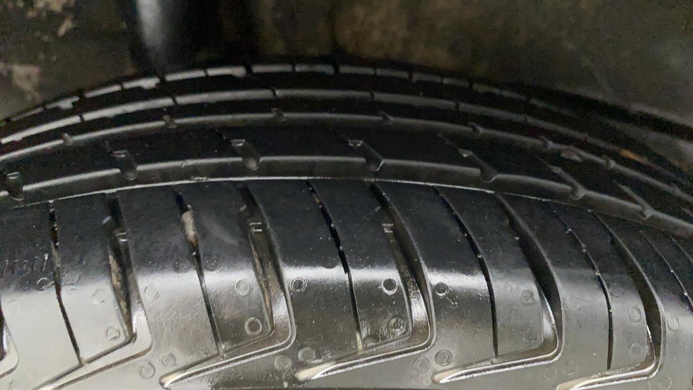2020 Maruti New Wagon-R LXI CNG 1.0, CNG, Manual, 73,629 km, Right Rear Tyre Tread
