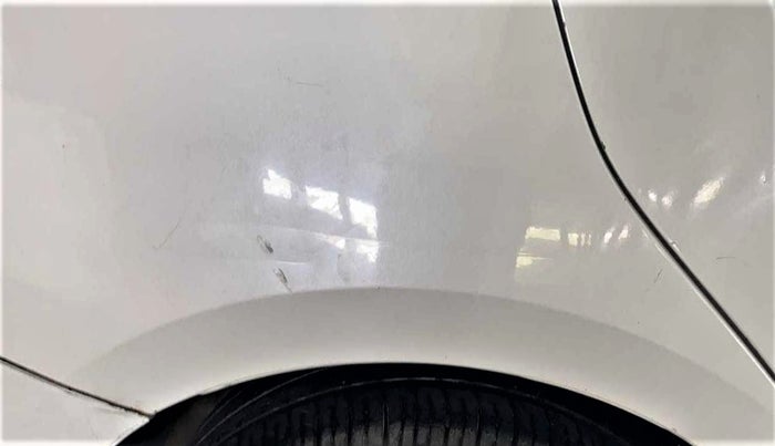 2014 Maruti Ciaz ZXI, Petrol, Manual, 78,493 km, Right quarter panel - Minor scratches