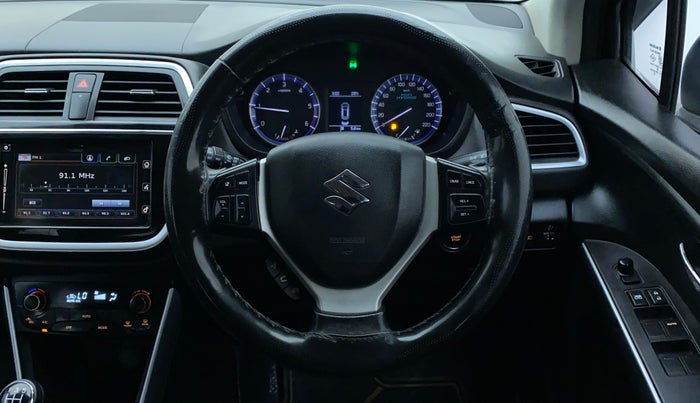 2018 Maruti S Cross ZETA 1.3, Diesel, Manual, 97,931 km, Steering Wheel Close Up