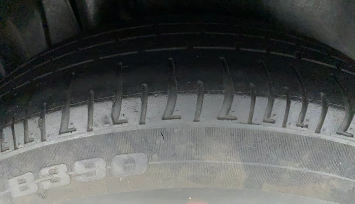 2018 Maruti S Cross ZETA 1.3, Diesel, Manual, 97,931 km, Right Rear Tyre Tread