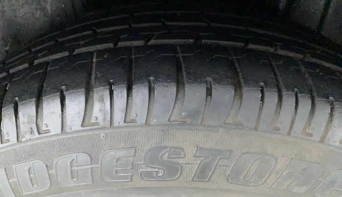 2018 Maruti S Cross ZETA 1.3, Diesel, Manual, 97,931 km, Left Rear Tyre Tread