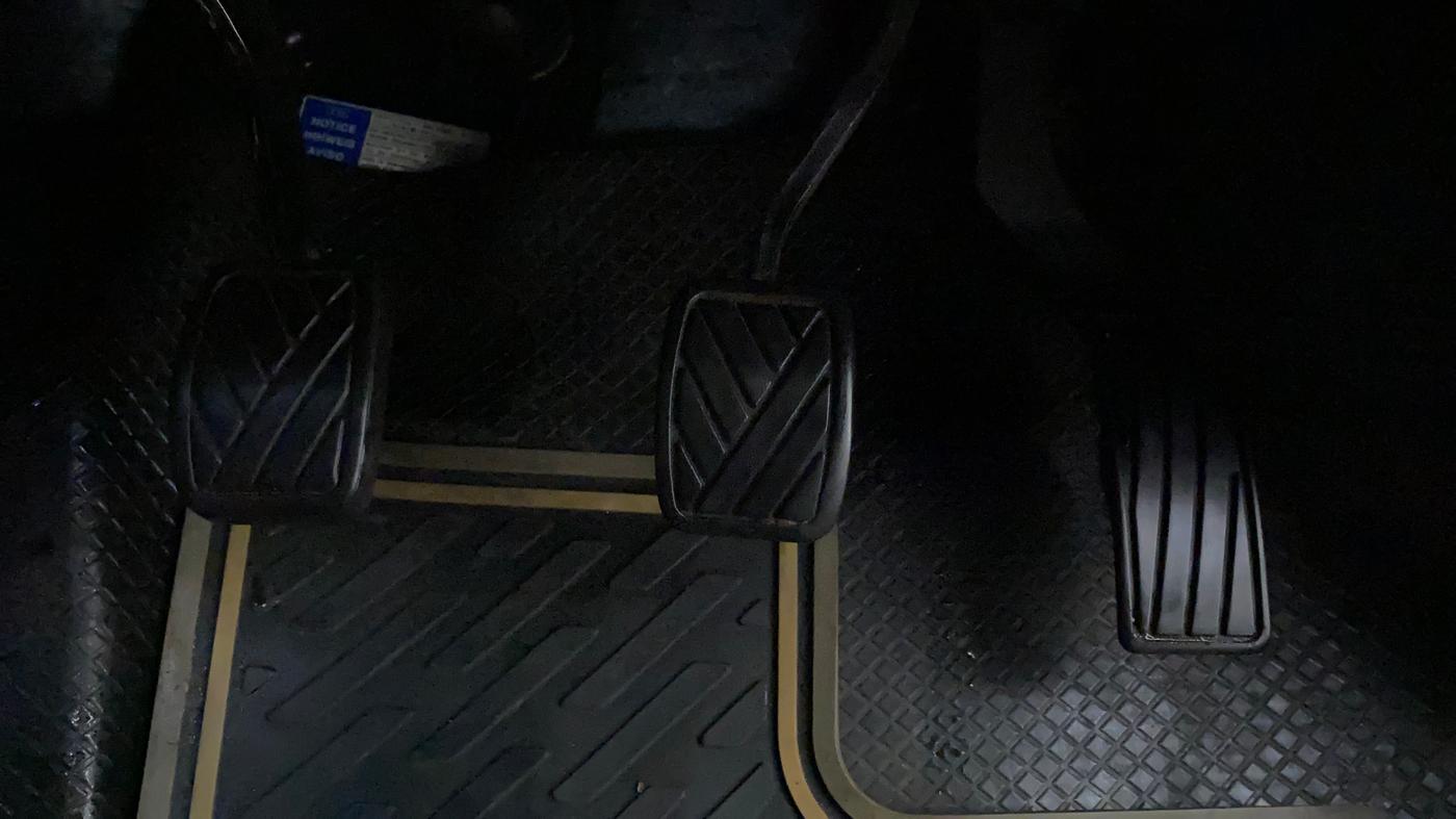 2018 Maruti S Cross ZETA 1.3, Diesel, Manual, 97,931 km, Pedals