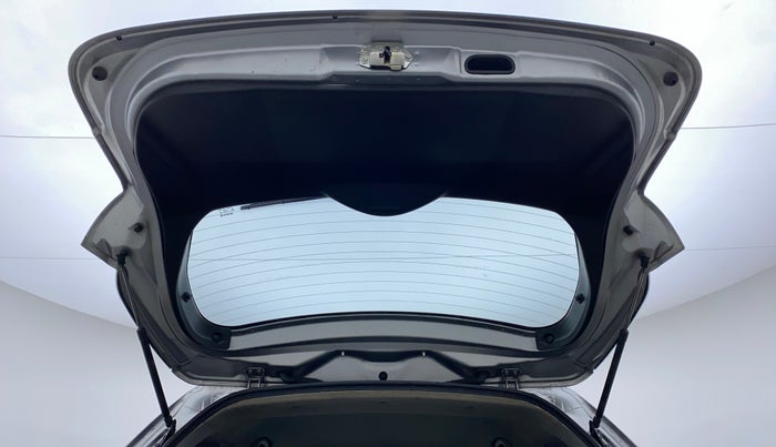 2018 Maruti S Cross ZETA 1.3, Diesel, Manual, 97,931 km, Boot Door Open