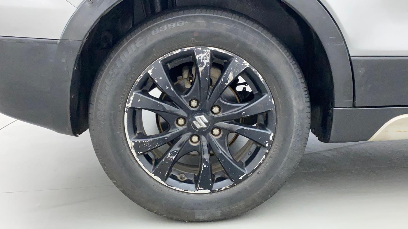 2018 Maruti S Cross ZETA 1.3, Diesel, Manual, 97,931 km, Right Rear Wheel