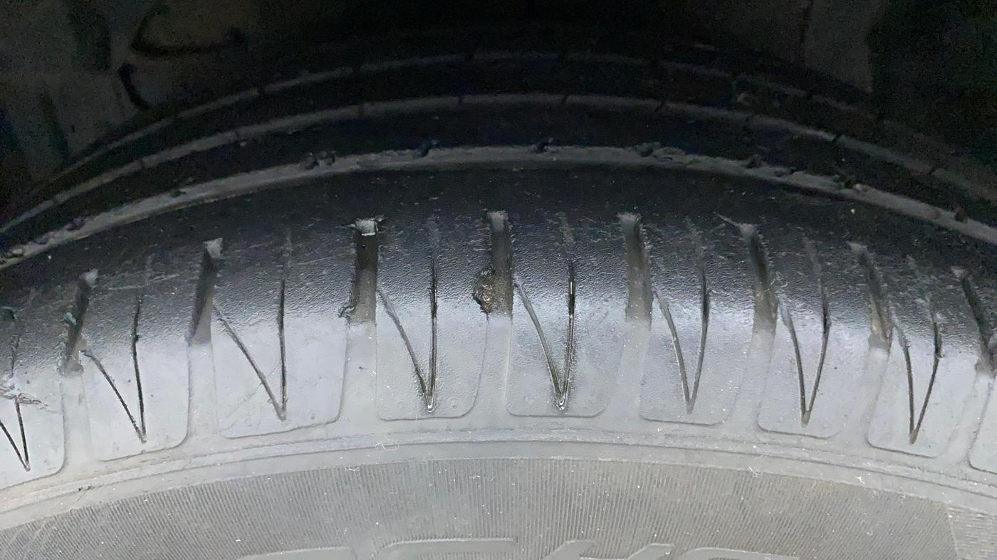 2018 Maruti S Cross ZETA 1.3, Diesel, Manual, 97,931 km, Left Front Tyre Tread