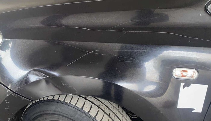 2011 Volkswagen Polo COMFORTLINE 1.2L PETROL, Petrol, Manual, 50,110 km, Left fender - Slightly dented