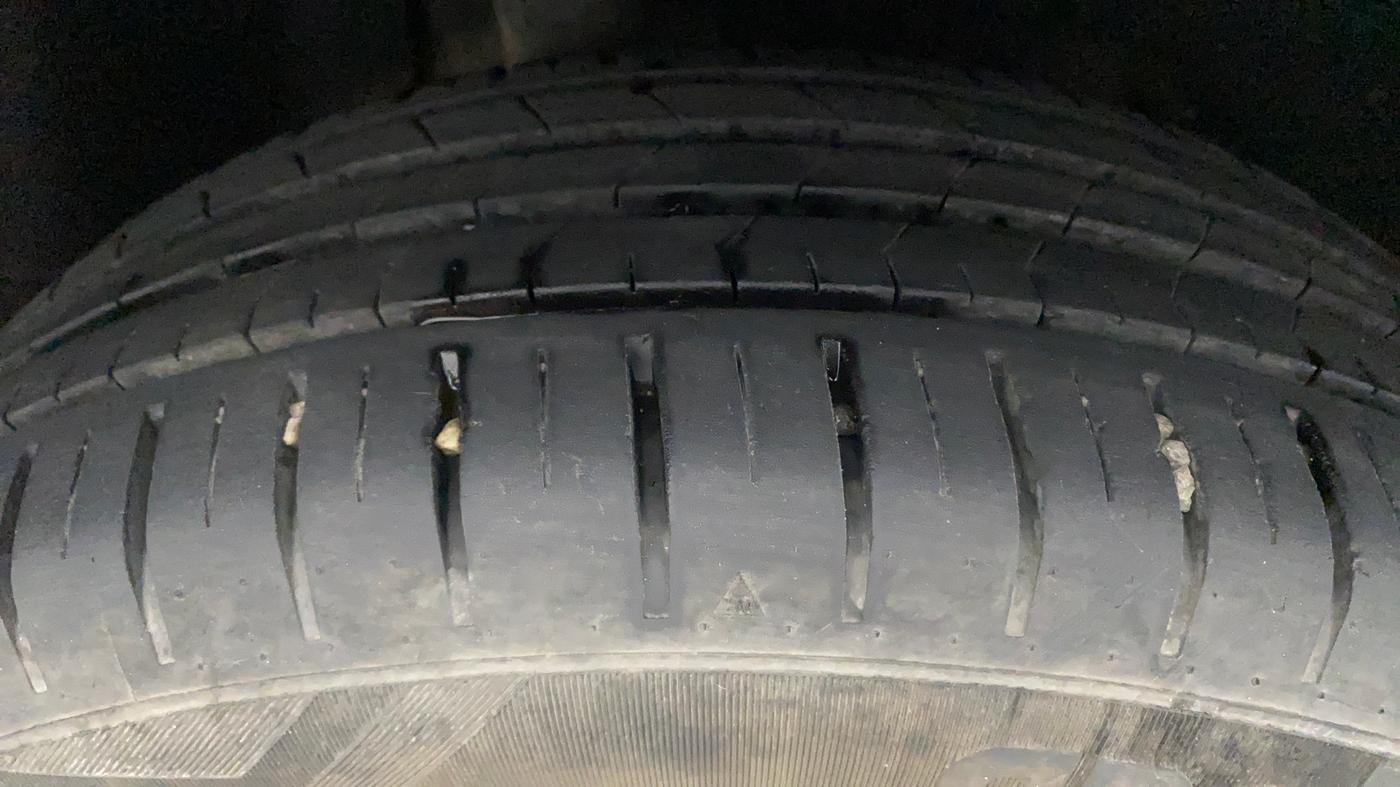 2019 Maruti Baleno ZETA PETROL 1.2, Petrol, Manual, 20,306 km, Right Rear Tyre Tread