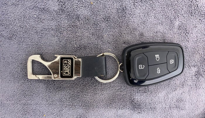 2021 Tata Safari XZA PLUS 6S, Diesel, Automatic, 25,239 km, Key Close Up