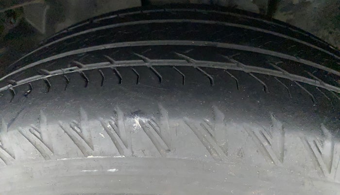 2021 Tata Safari XZA PLUS 6S, Diesel, Automatic, 25,239 km, Left Front Tyre Tread