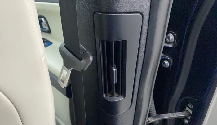 2021 Tata Safari XZA PLUS 6S, Diesel, Automatic, 25,239 km, Rear AC Vents