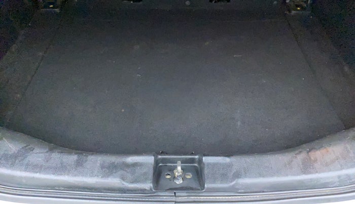 2015 Honda Jazz 1.5L I-DTEC V, Diesel, Manual, 76,743 km, Boot Inside