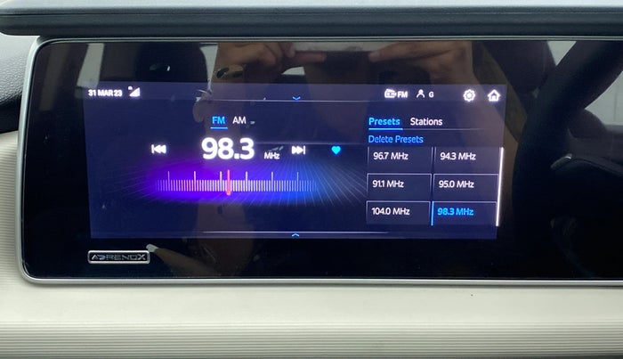 2022 Mahindra XUV700 AX 5 P AT 5 STR, Petrol, Automatic, 1,588 km, Infotainment System