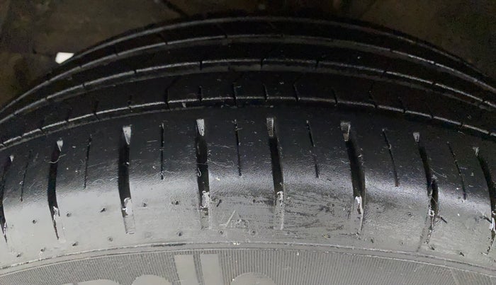 2022 Maruti Baleno ZETA PETROL 1.2, Petrol, Manual, 6,951 km, Left Front Tyre Tread