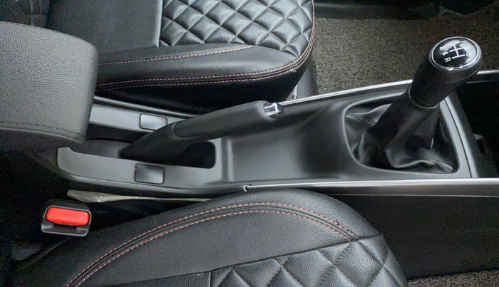 2022 Maruti Baleno ZETA PETROL 1.2, Petrol, Manual, 6,951 km, Gear Lever