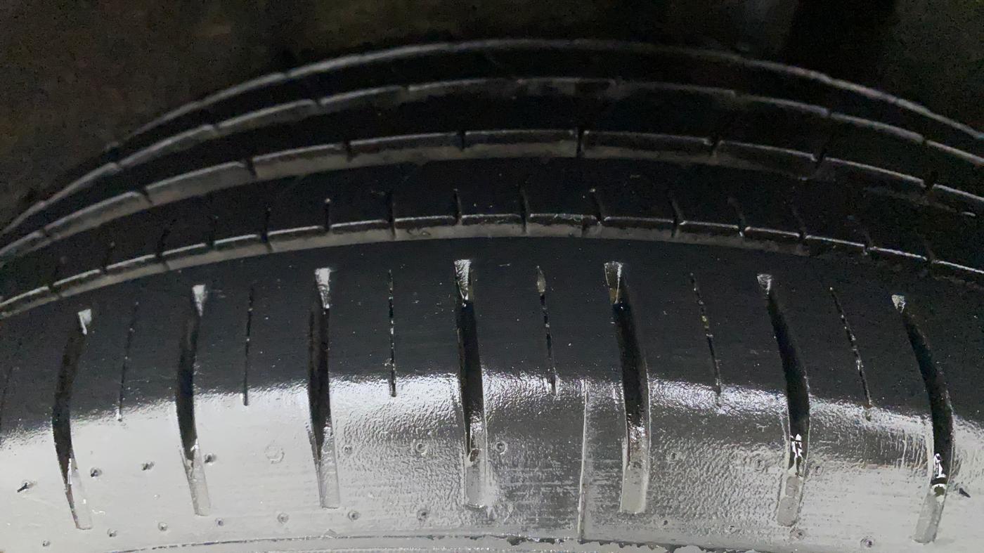 2022 Maruti Baleno ZETA PETROL 1.2, Petrol, Manual, 6,951 km, Left Rear Tyre Tread