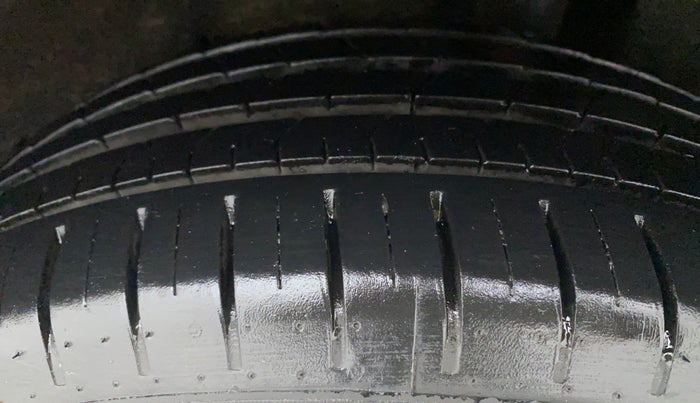 2022 Maruti Baleno ZETA PETROL 1.2, Petrol, Manual, 6,951 km, Left Rear Tyre Tread