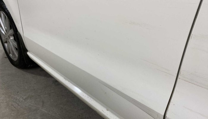 2017 Volkswagen Polo GT TSI AT, Petrol, Automatic, 35,776 km, Front passenger door - Slightly dented