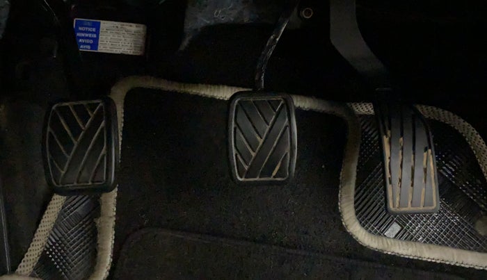 2018 Maruti Vitara Brezza VDI, Diesel, Manual, 38,226 km, Pedals