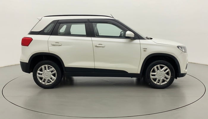 2018 Maruti Vitara Brezza VDI, Diesel, Manual, 38,226 km, Right Side View