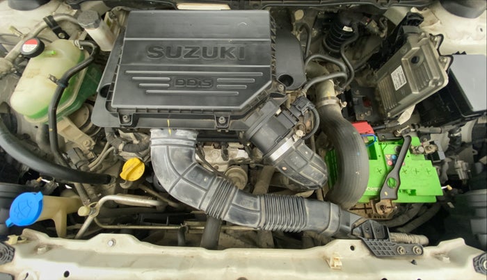 2018 Maruti Vitara Brezza VDI, Diesel, Manual, 38,226 km, Open Bonet