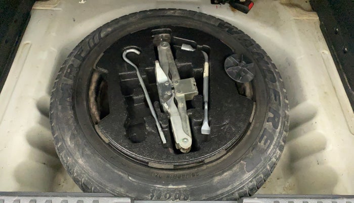 2018 Maruti Vitara Brezza VDI, Diesel, Manual, 38,226 km, Spare Tyre