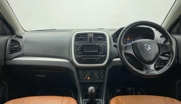 2018 Maruti Vitara Brezza VDI, Diesel, Manual, 38,226 km, Dashboard