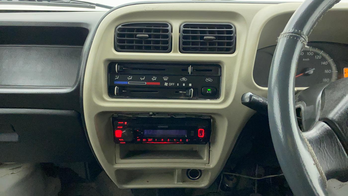 2018 Maruti Eeco 5 STR WITH A/C+HTR, CNG, Manual, 50,180 km, Air Conditioner
