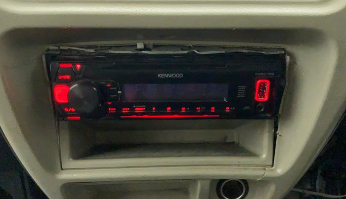2018 Maruti Eeco 5 STR WITH A/C+HTR, CNG, Manual, 50,180 km, Infotainment system - Music system not functional